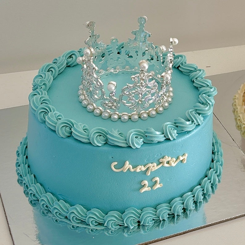 Tiara cake